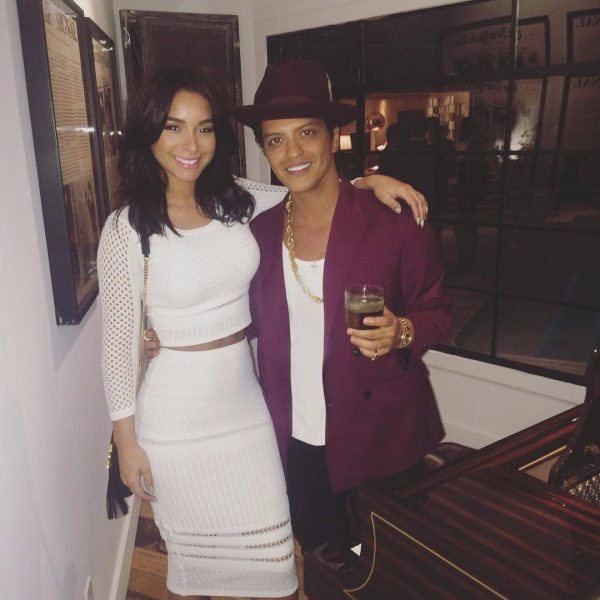 Is Bruno Mars Girlfriend Pregnant